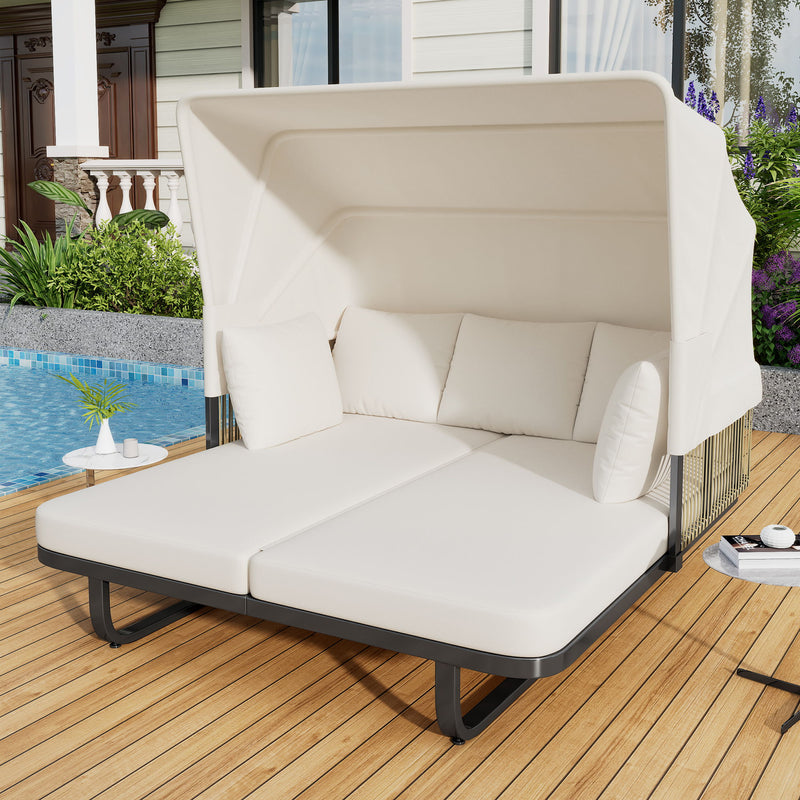 Outdoor Patio Rattan Daybed With Detachable Pillows