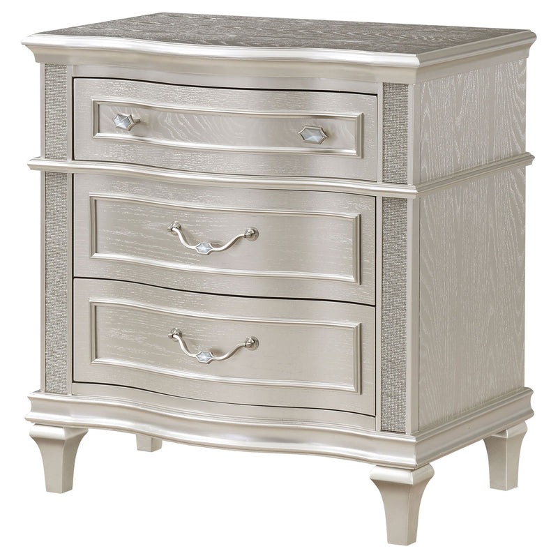 Evangeline - 3 Drawer Nightstand - Oak